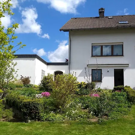 De Vinkenborg Nabij Holiday home *