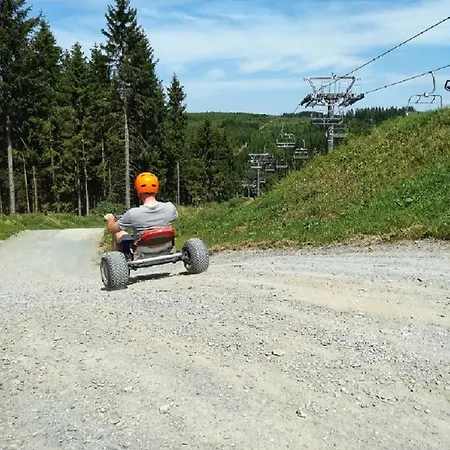 Vakantiehuis De Vinkenborg Nabij Winterberg
